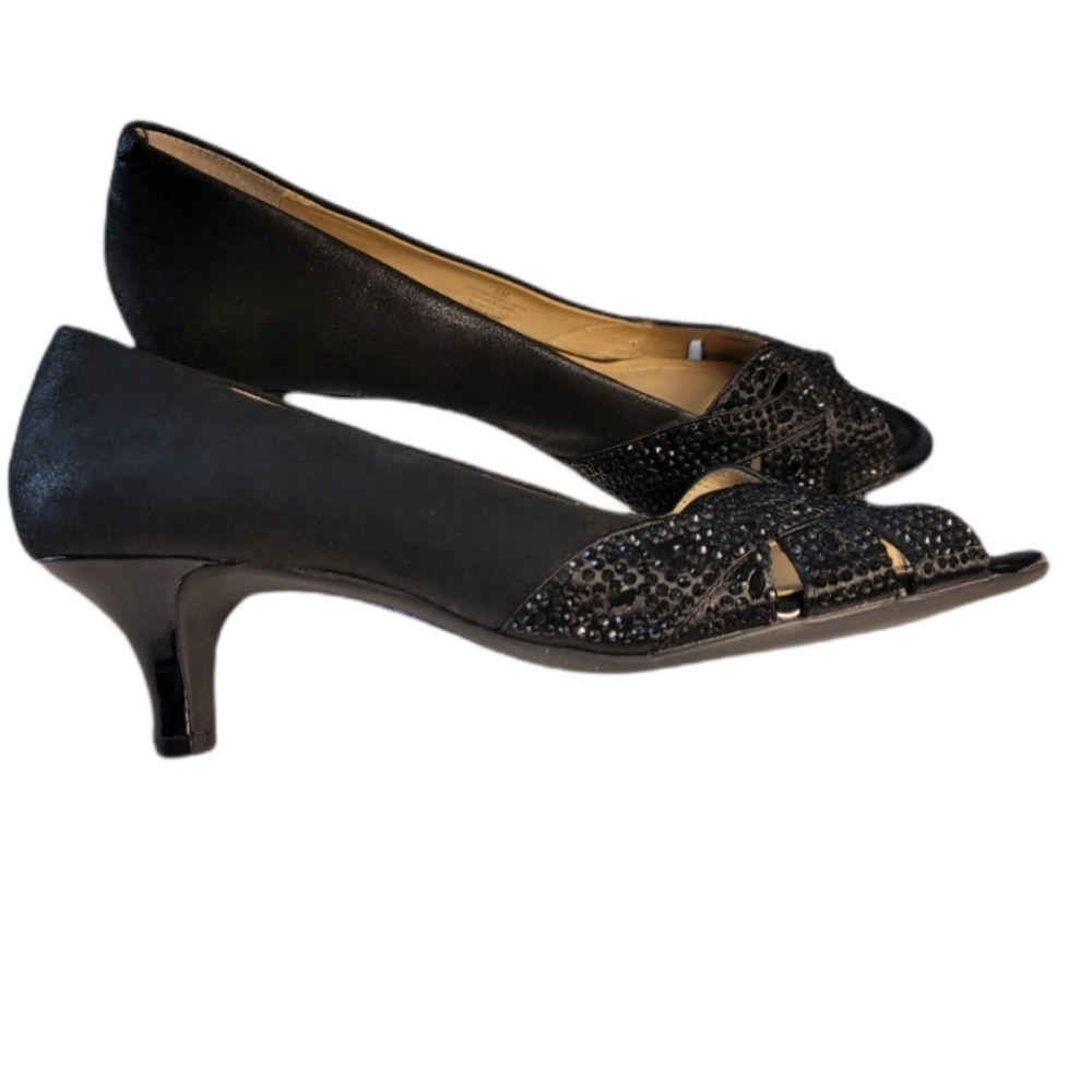 ALEXMARIE ORCHIDA BLACK LEATHER AND RHINESTONES SHOE